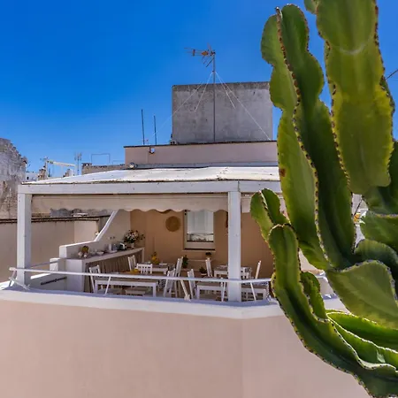 Fiore Bed & Breakfast 2*