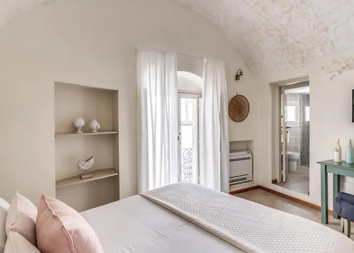 Fiore Bed & Breakfast 3*